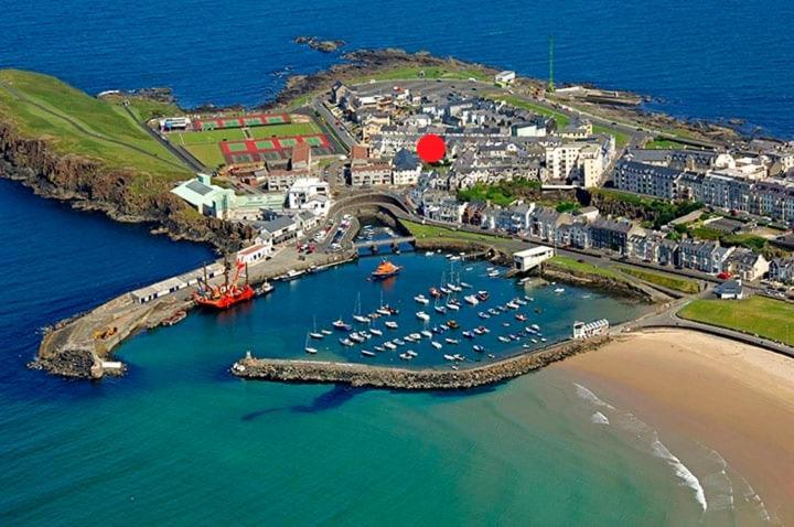 3 Princess Green - Portrush By The Sea Buitenkant foto